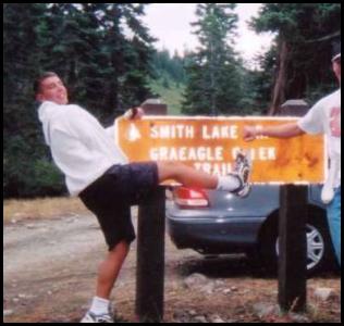 Sierra Nevada backpacking parking lot