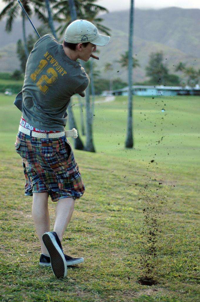 Golf Hawaii swing rough cigar