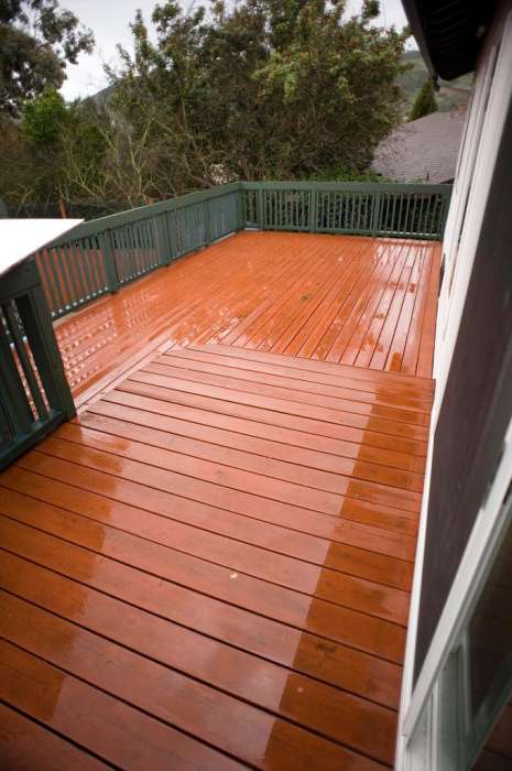 Deck redwood stain rain