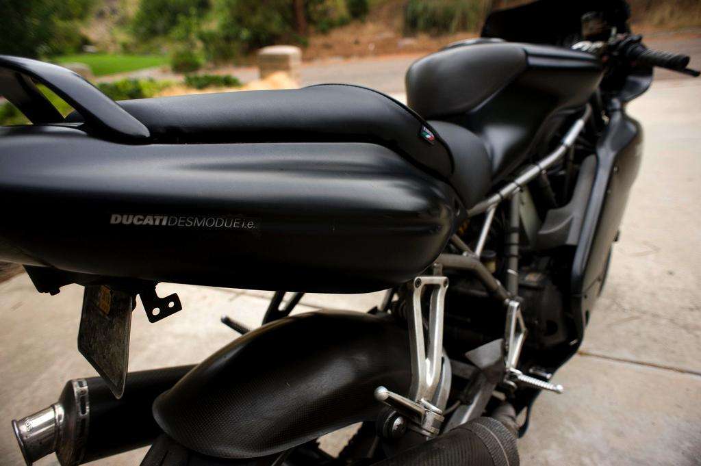 Ducati 900SS Sargent seat black
