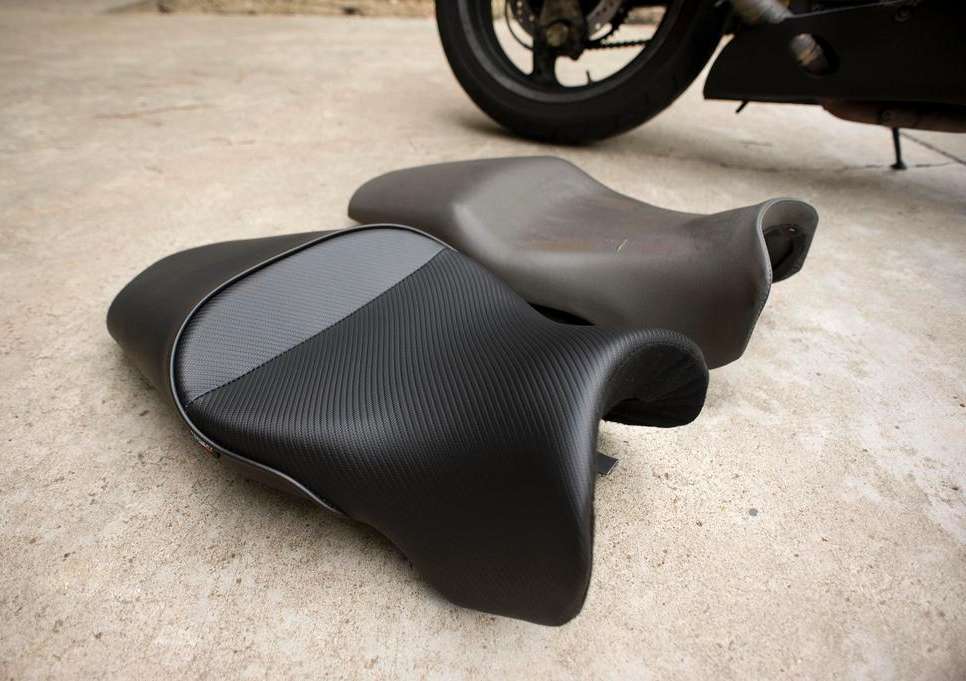 Ducati 900SS Sargent seat comparison stock factory