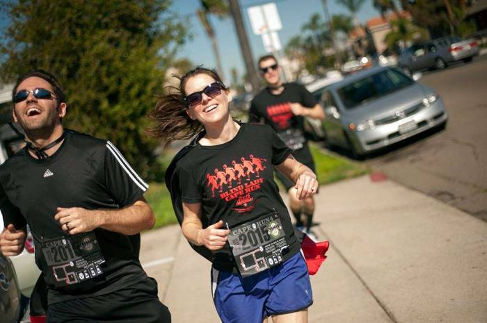 Blind Lady Ale House Cape Run 2015 black team running beer