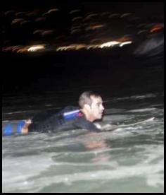 Night surf Scripps Pier San Diego flash