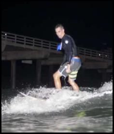 Night surf Scripps Pier San Diego flash