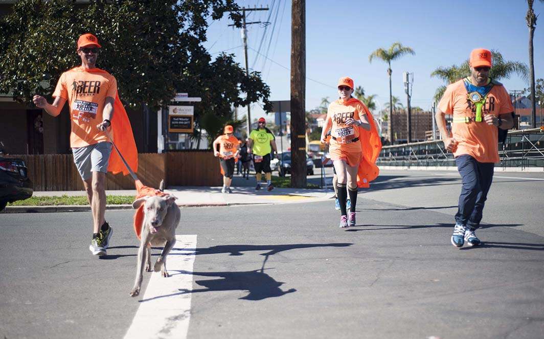 2017 Blind Lady Ale House Cape Run BLAH runners street dog weimaraner