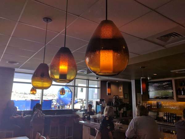 San Diego airport Karl Strauss broken lamp incident of 2019
