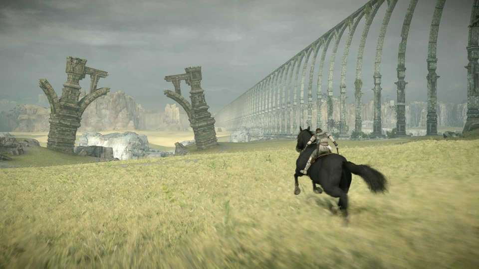 Shadow of the Colossus remaster bridge riding horse