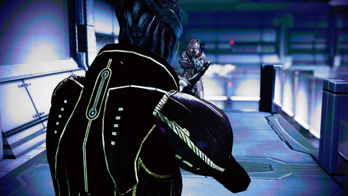 Mass Effect 2 Legendary Morinth Shepard collector armor