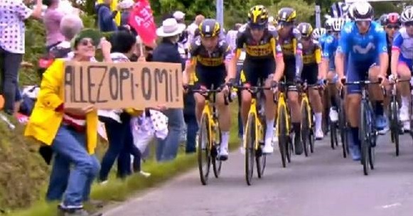 Tour de France crash lady allez opi omi