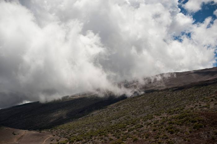 Mauna Kea view clouds
