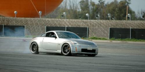 Stable Diffusion Nissan 350Z drifter