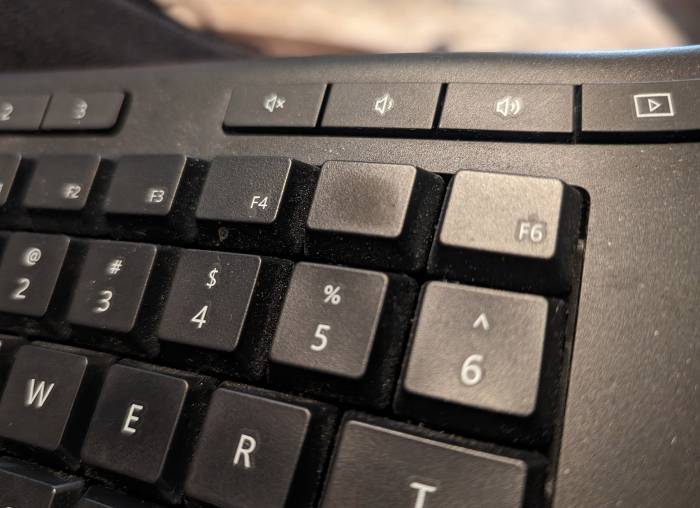 Worn F5 key missing sticker ergo keyboard