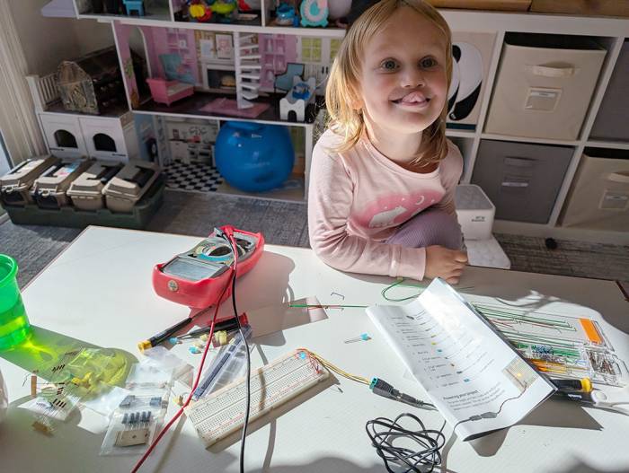 LED breadboard electronics kit