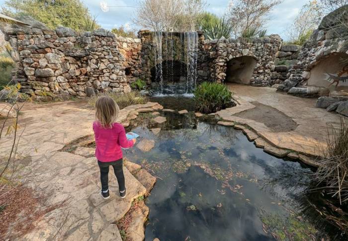 Austin Texas Lady Bird Johnson Wildflower Center grotto