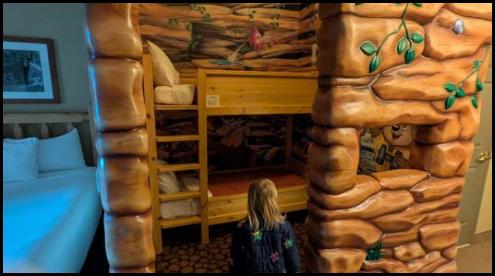 Great Wolf Lodge wolf den