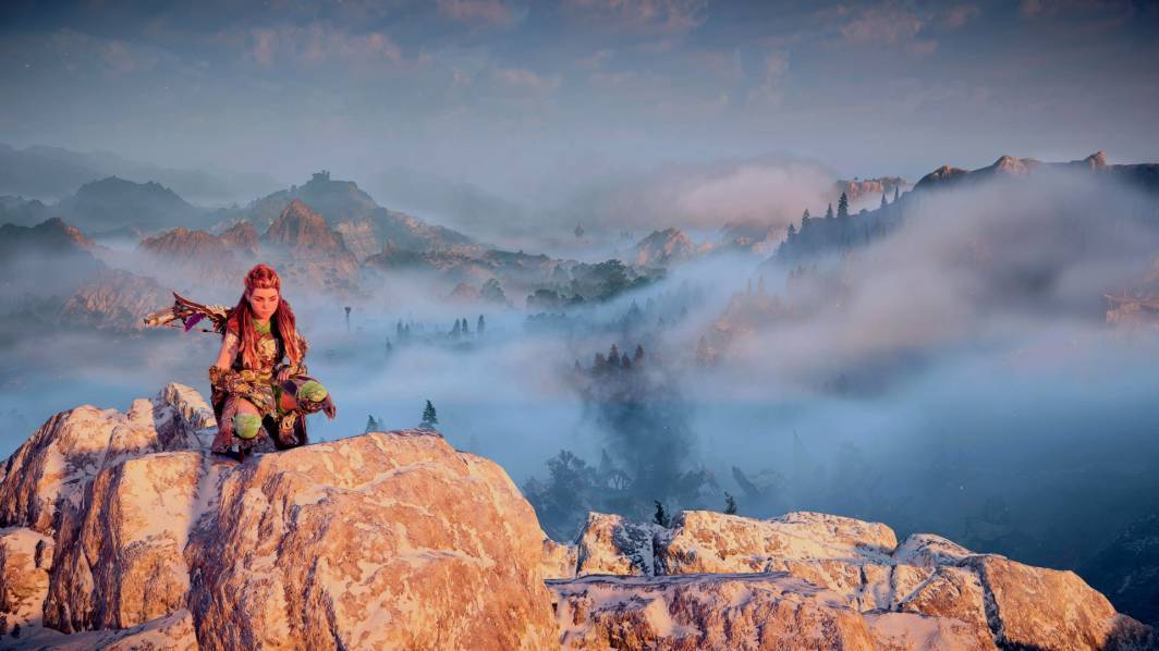 Horizon Forbidden West mountaintop view